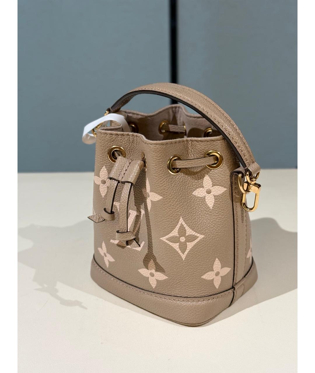 LOUIS VUITTON Серая кожаная сумка тоут, фото 3