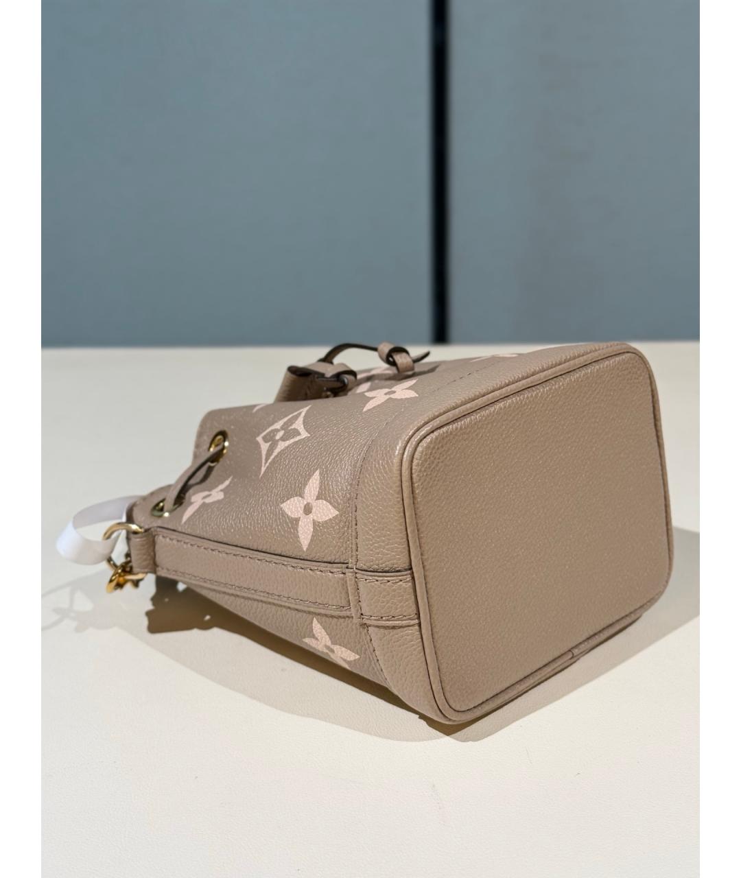 LOUIS VUITTON Серая кожаная сумка тоут, фото 7