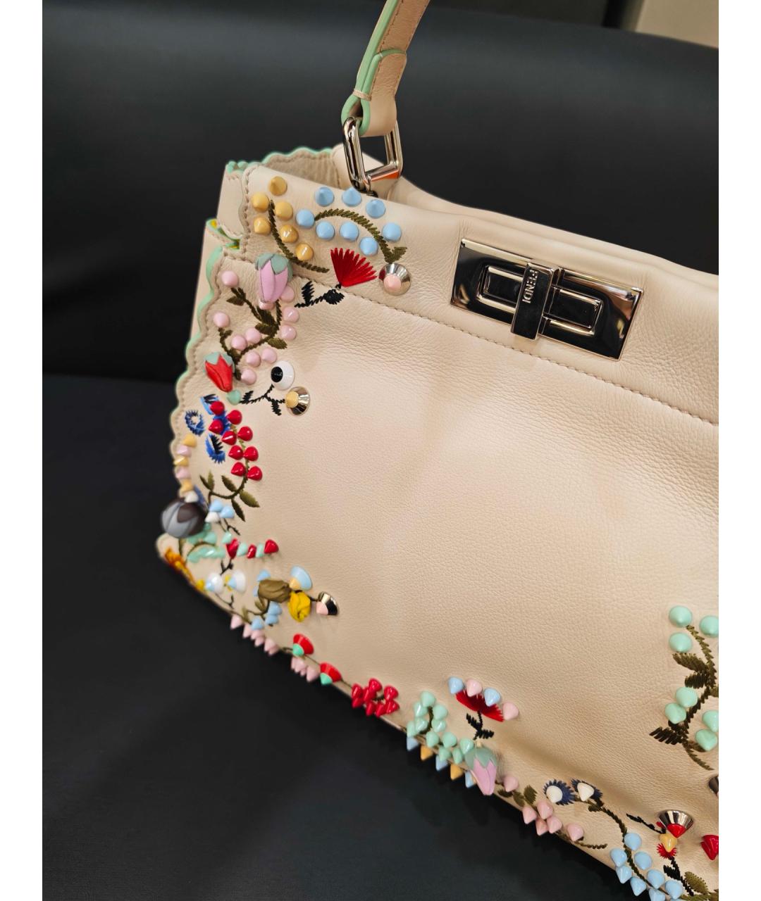 FENDI Бежевая кожаная сумка тоут, фото 8