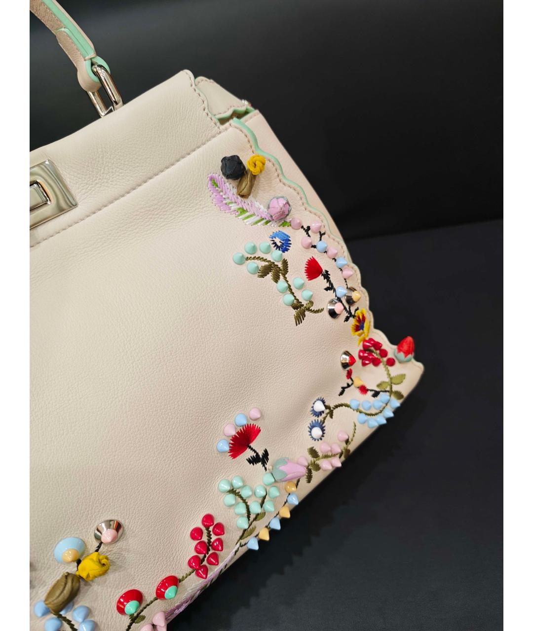 FENDI Бежевая кожаная сумка тоут, фото 7