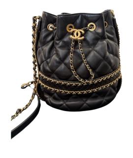 CHANEL Сумка через плечо