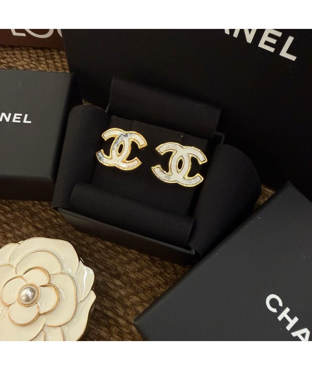 CHANEL Золотые серьги, фото 2
