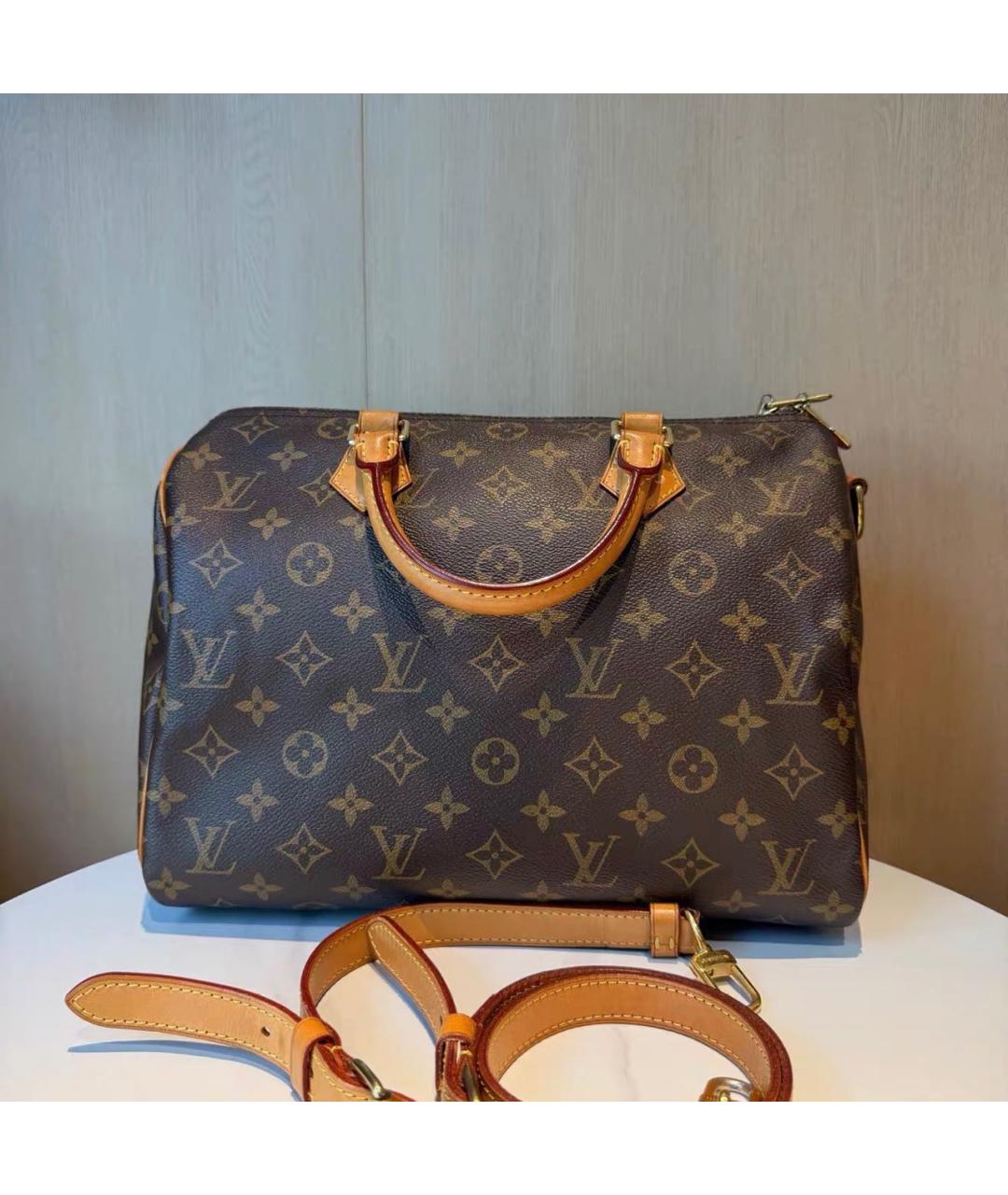 LOUIS VUITTON Коричневая кожаная сумка через плечо, фото 2
