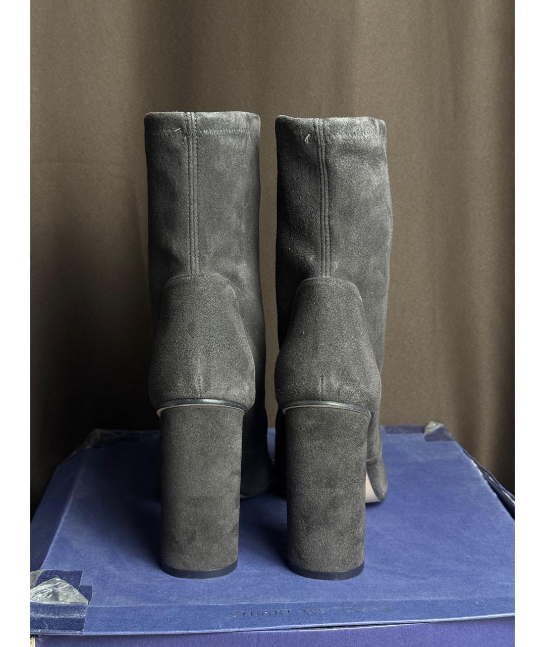 STUART WEITZMAN Антрацитовые замшевые ботильоны, фото 4