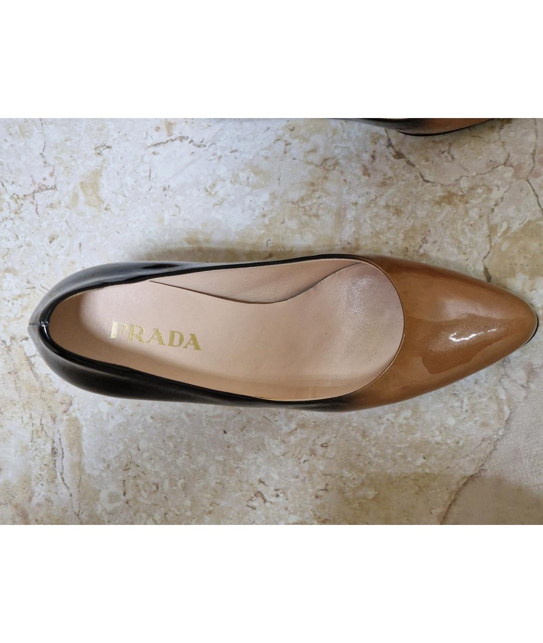PRADA Бежевые кожаные туфли, фото 3