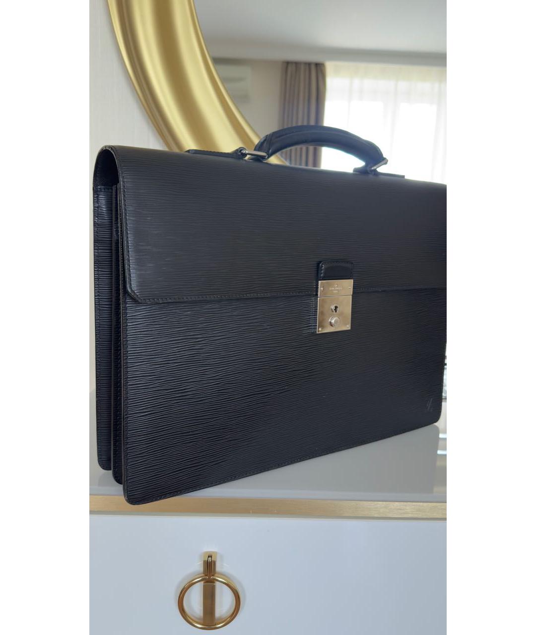 LOUIS VUITTON Черный кожаный портфель, фото 2