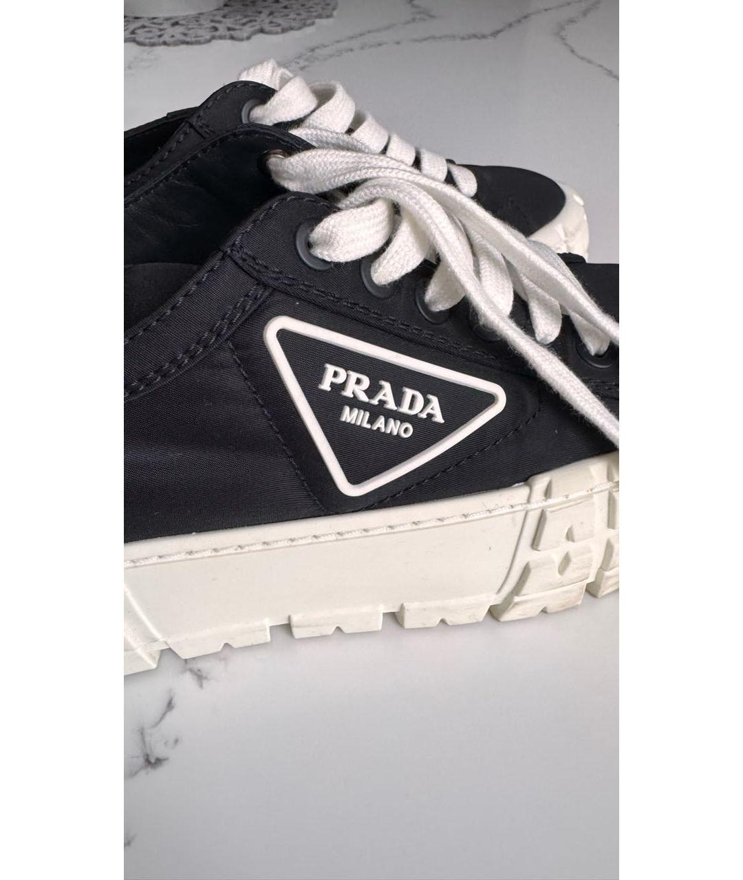 PRADA Черные текстильные кеды, фото 2