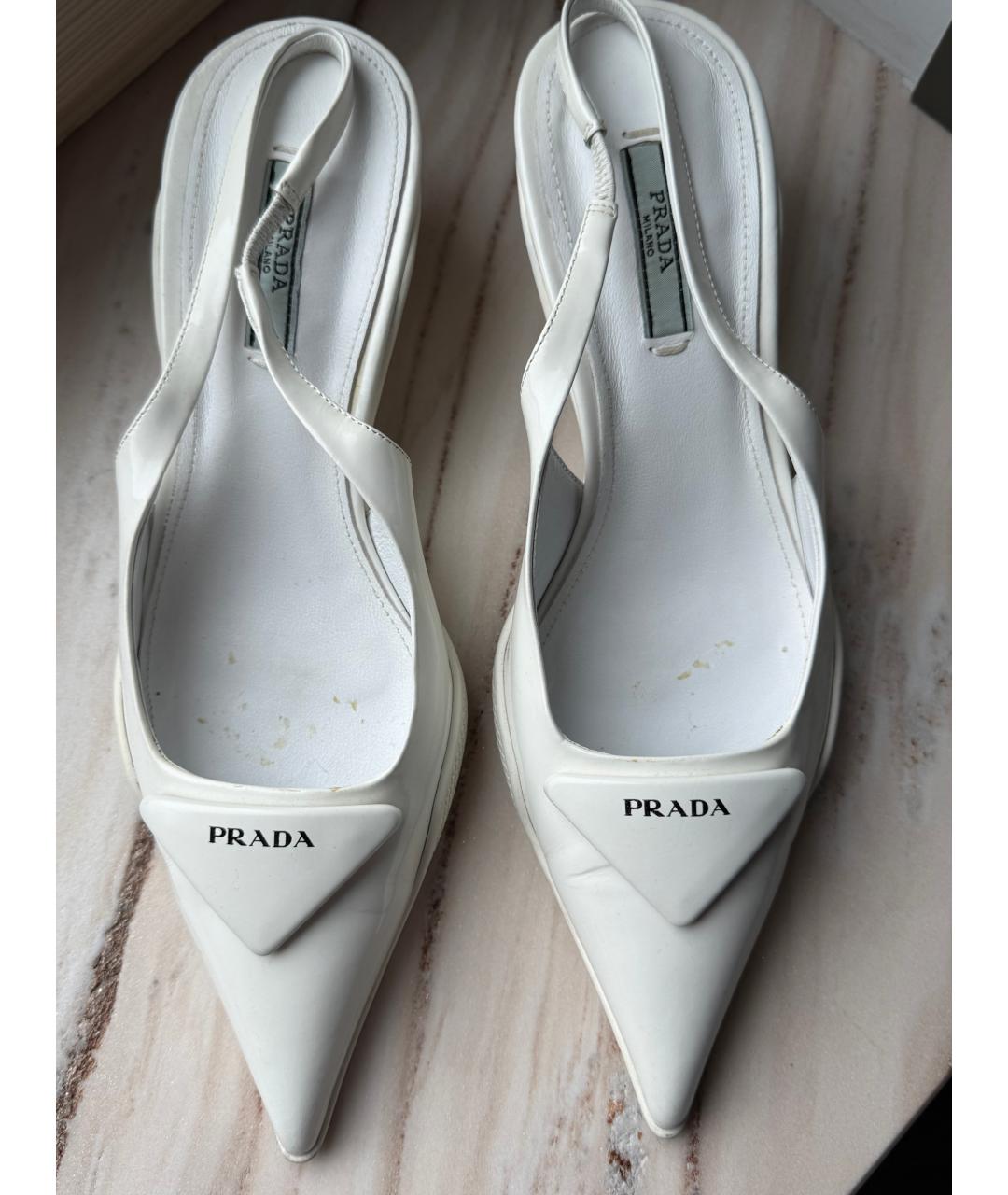 PRADA Белые туфли из лакированной кожи, фото 4