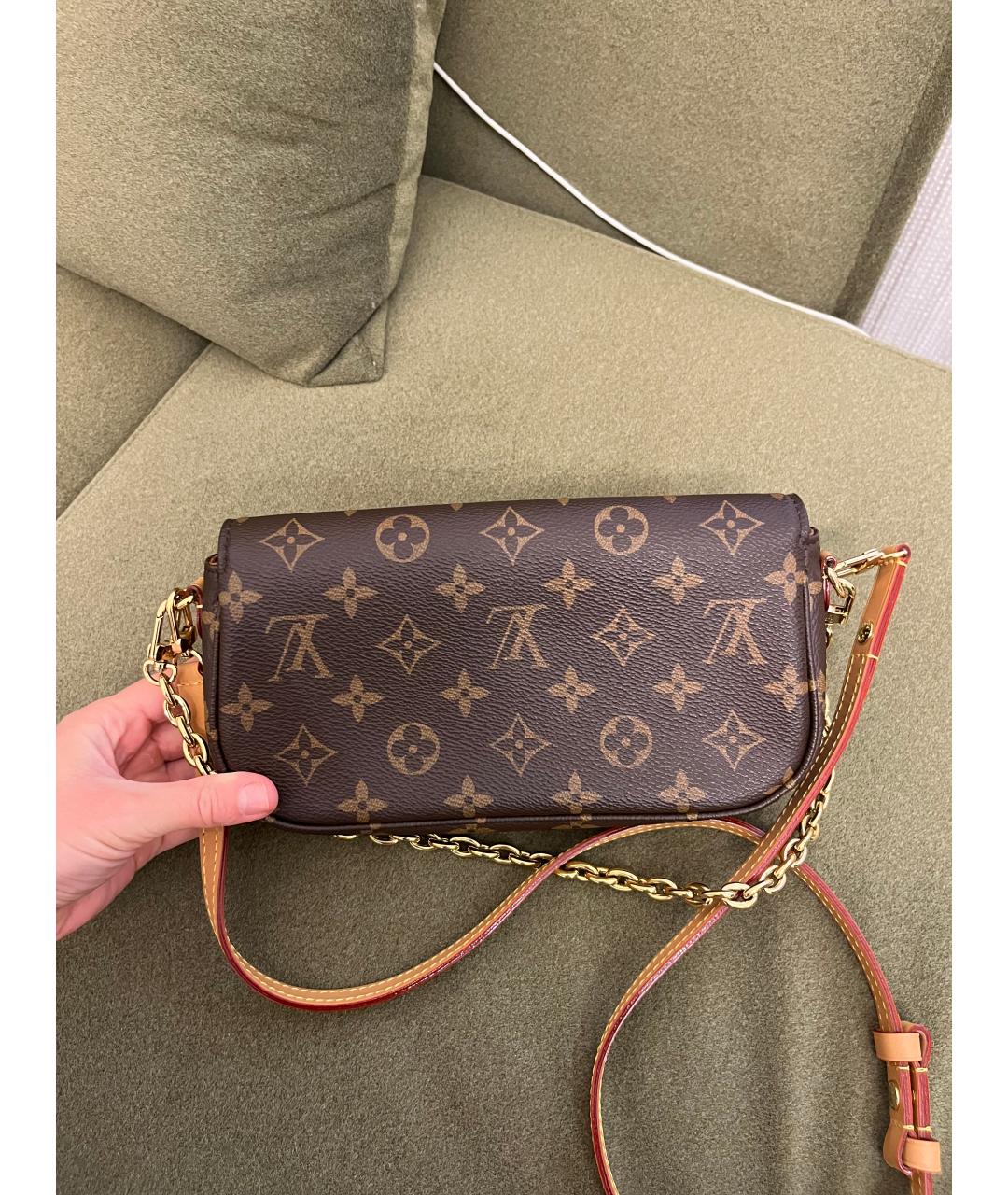 LOUIS VUITTON Коричневый кошелек, фото 3