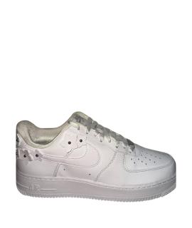 NIKE Кроссовки