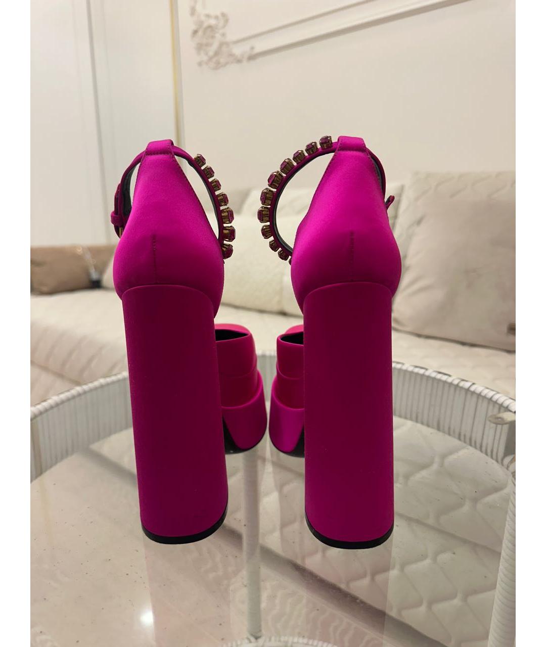 VERSACE Фуксия текстильные босоножки, фото 4