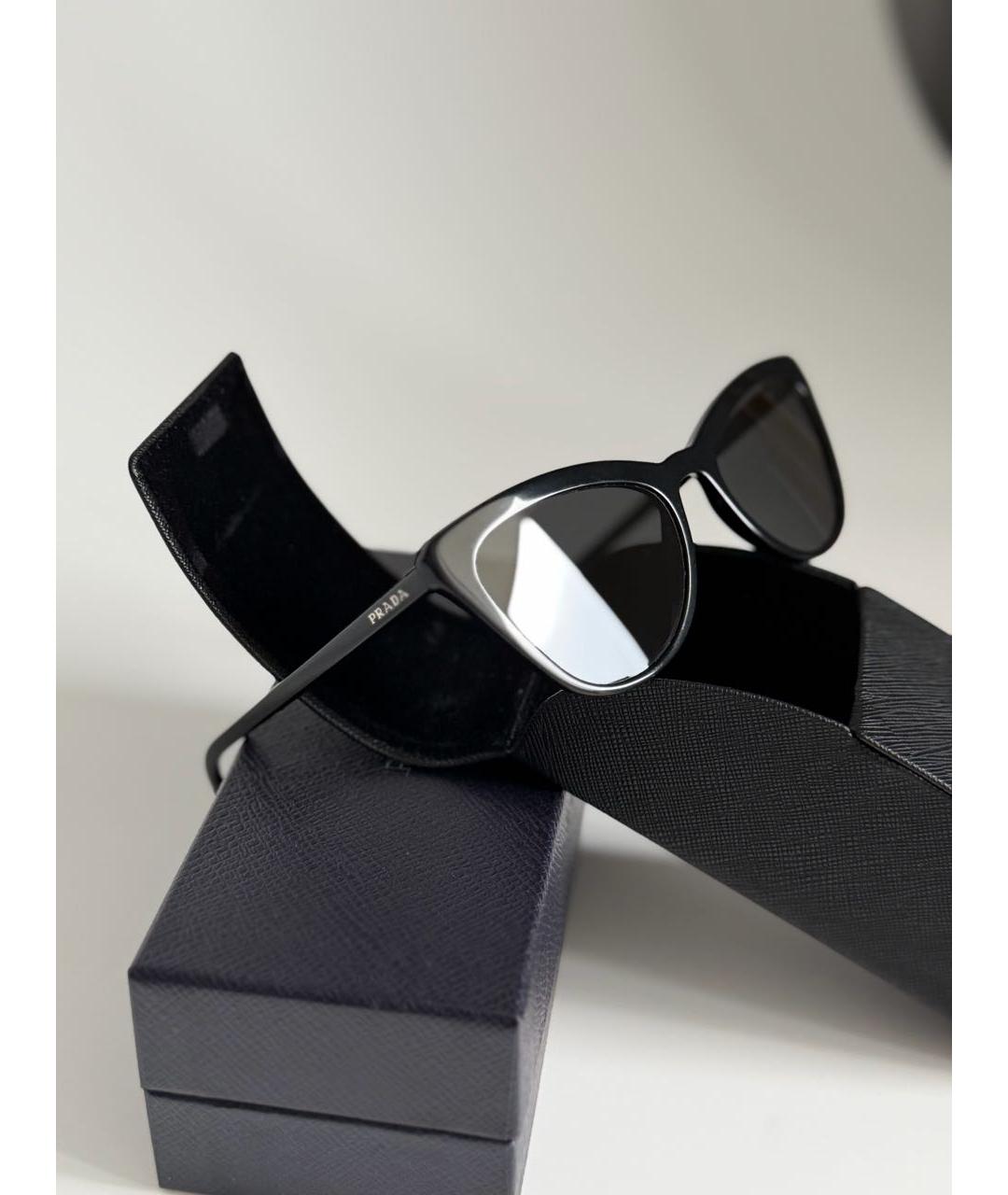PRADA Черные пластиковые солнцезащитные очки, фото 4