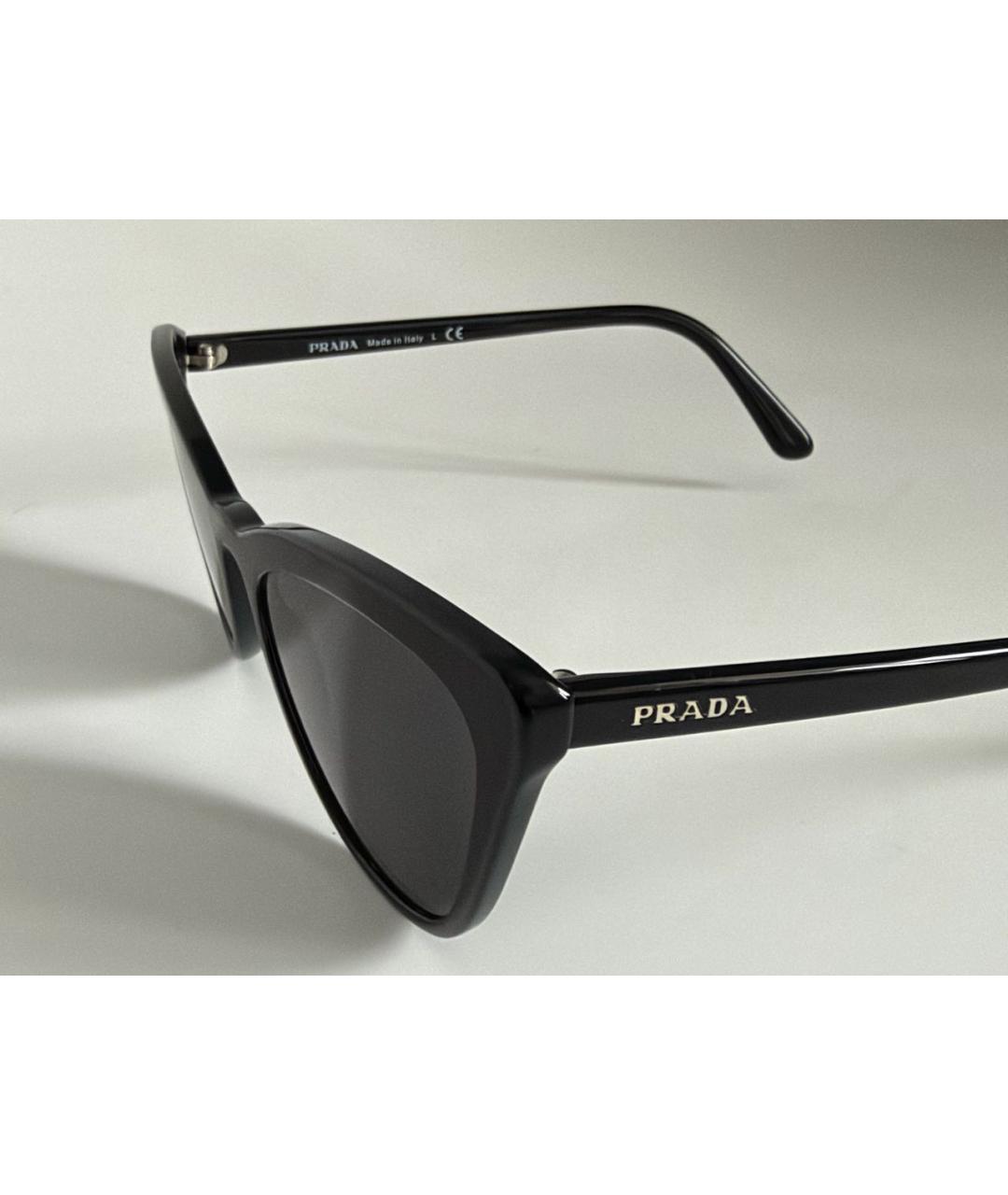 PRADA Черные пластиковые солнцезащитные очки, фото 3
