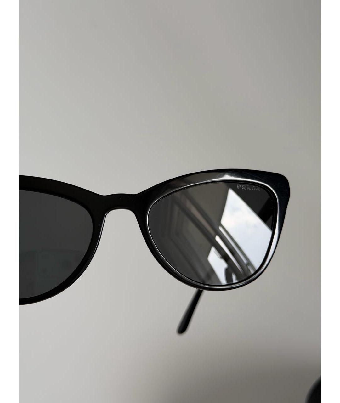 PRADA Черные пластиковые солнцезащитные очки, фото 2