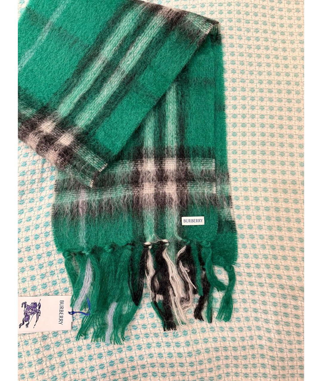 BURBERRY Зеленый шерстяной шарф, фото 2
