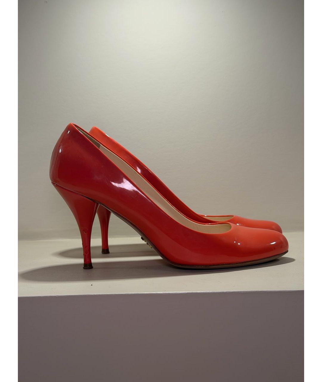 PRADA Коралловые туфли из лакированной кожи, фото 6