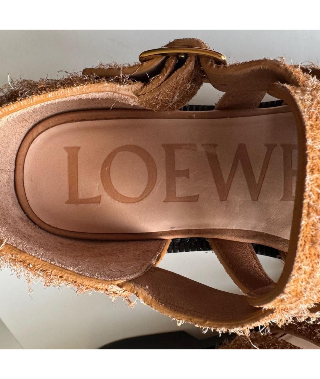 LOEWE Коричневые замшевые сандалии, фото 6