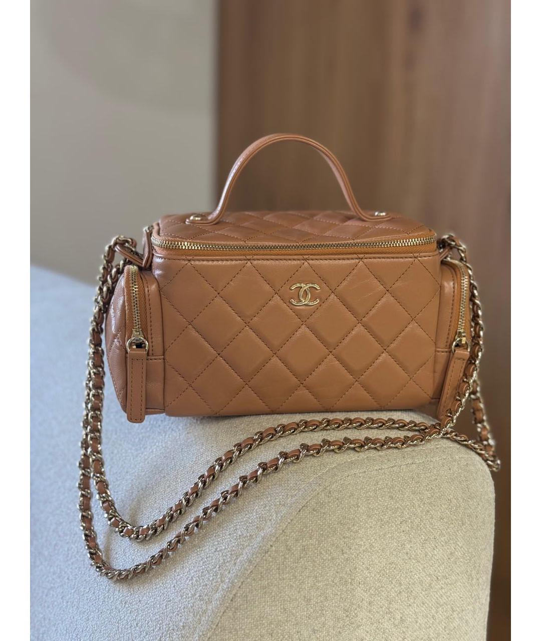 CHANEL Бежевая кожаная сумка через плечо, фото 3