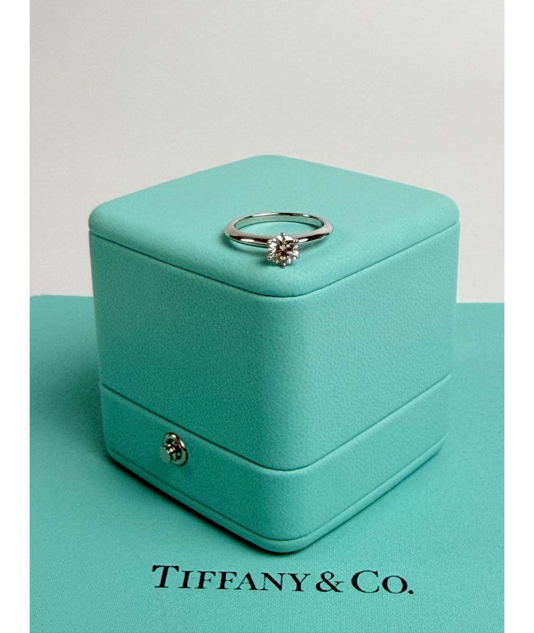 TIFFANY&CO Белое платиновое кольцо, фото 5