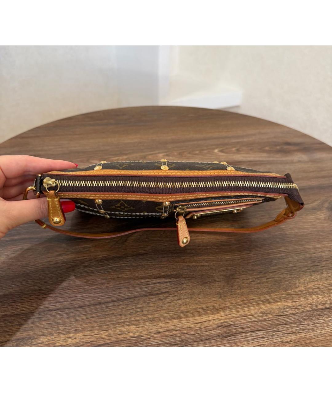 LOUIS VUITTON Коричневая сумка через плечо из канвы, фото 8