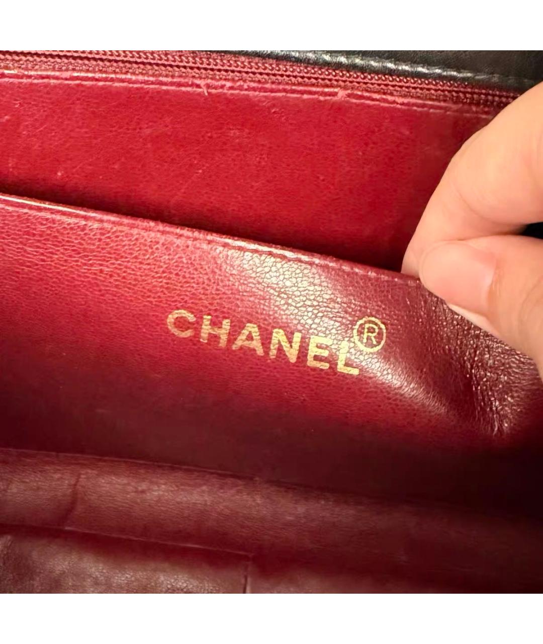 CHANEL Черная кожаная сумка через плечо, фото 5