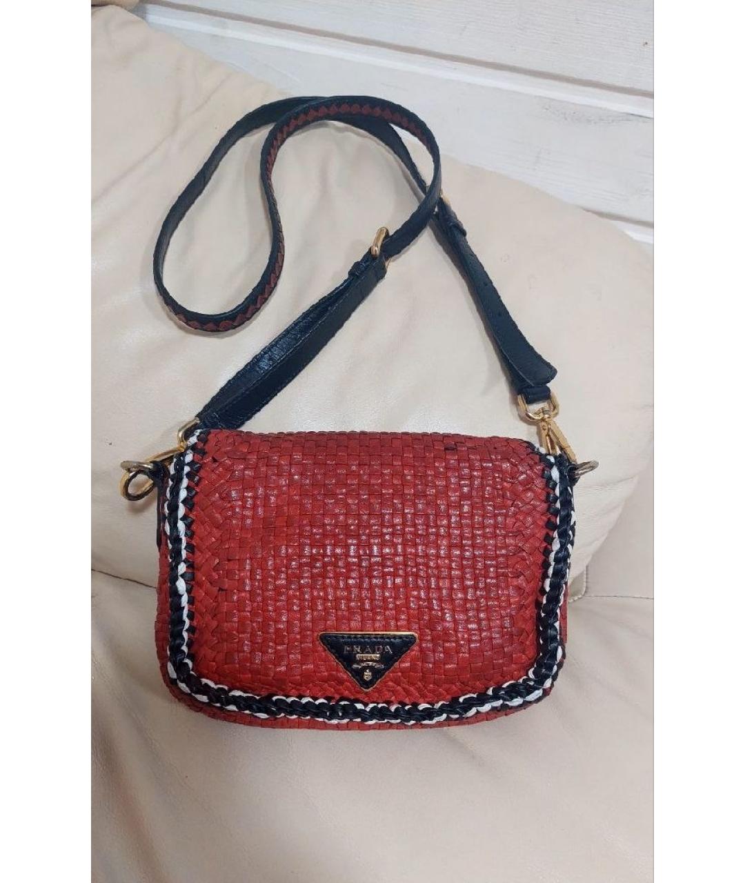 PRADA Бордовая кожаная сумка на плечо, фото 2