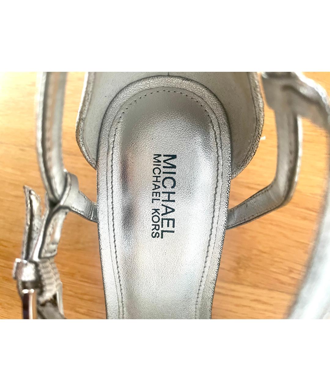 MICHAEL KORS Серебряные кожаные туфли, фото 7