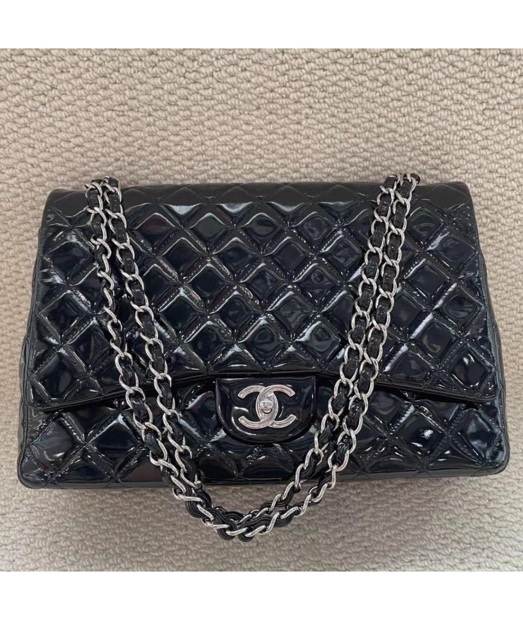 CHANEL Черная сумка через плечо из лакированной кожи, фото 9