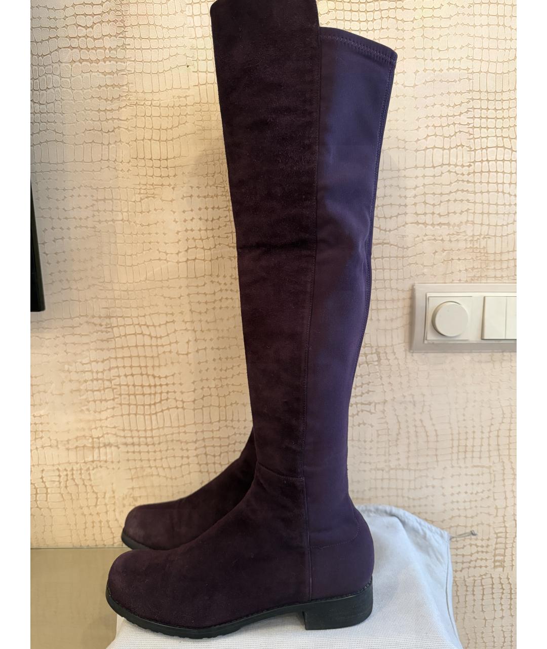 STUART WEITZMAN Фиолетовые замшевые ботфорты, фото 3