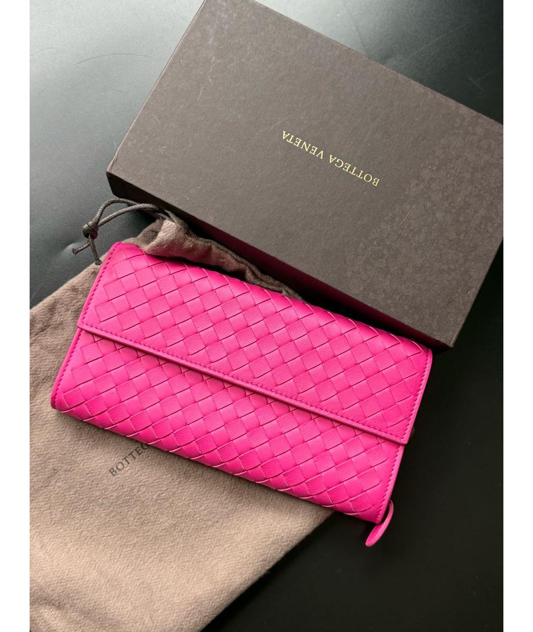 BOTTEGA VENETA Розовый кожаный кошелек, фото 9