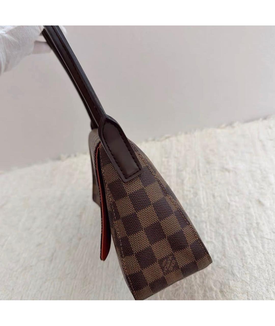 LOUIS VUITTON Коричневая кожаная сумка с короткими ручками, фото 3