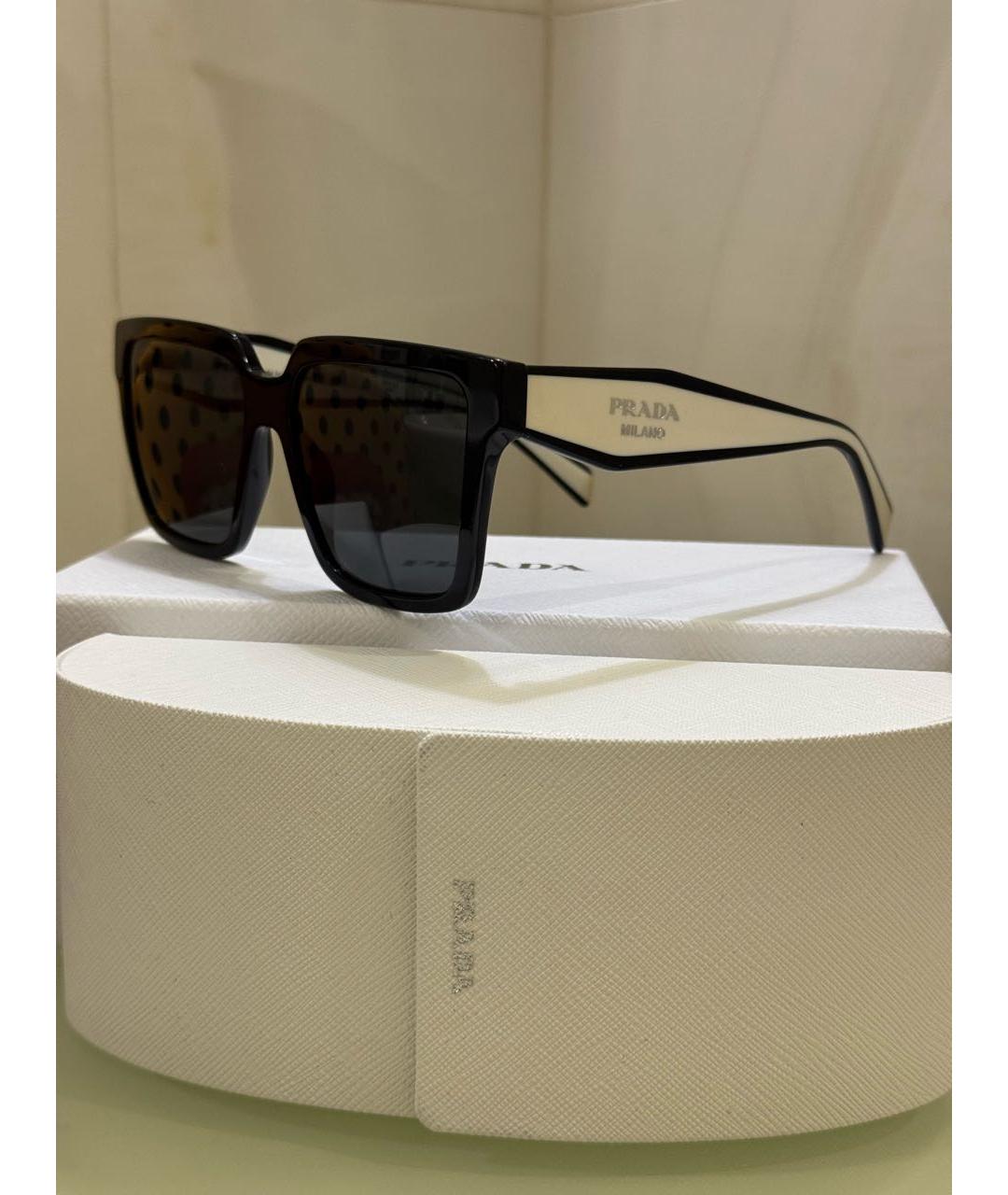 PRADA Черные пластиковые солнцезащитные очки, фото 5