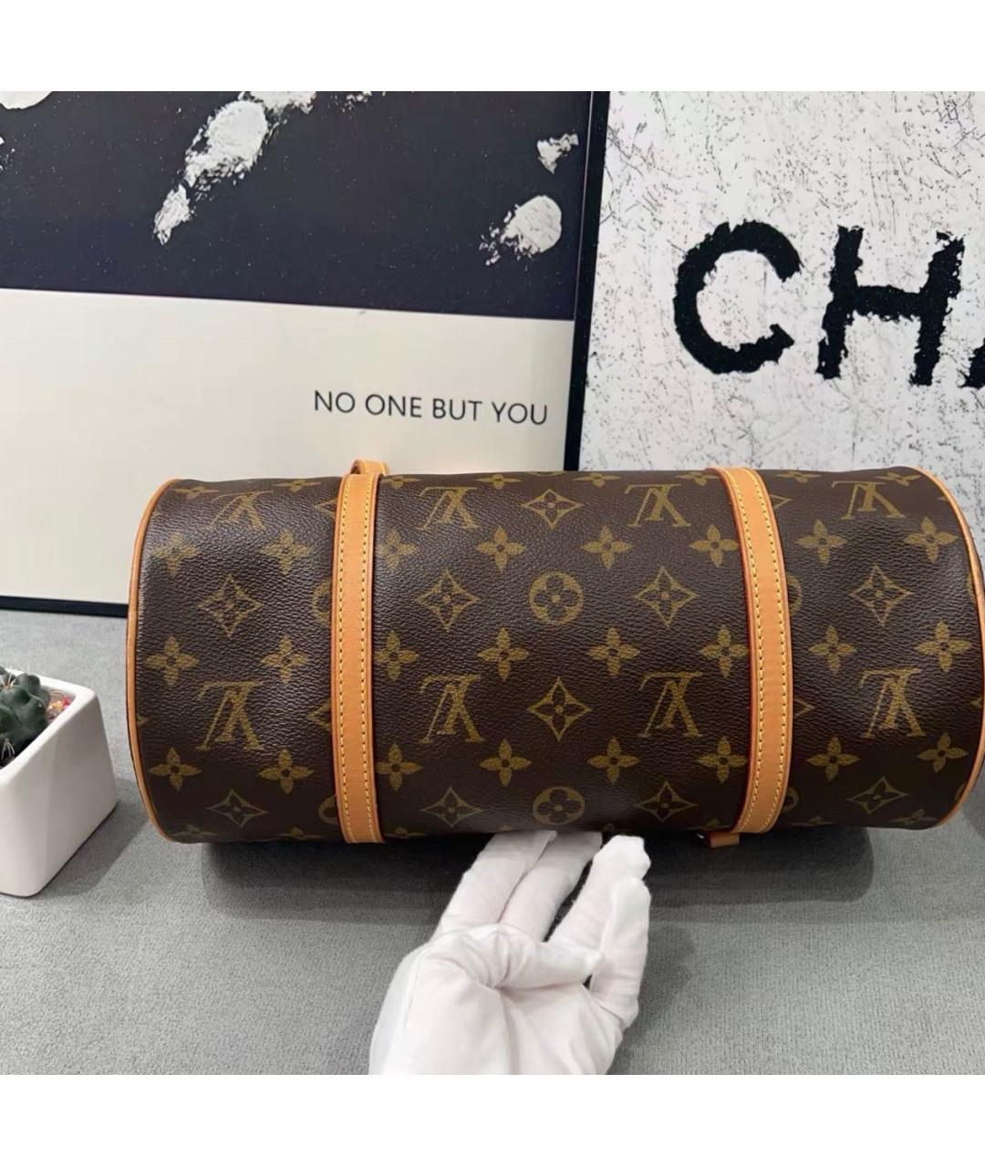 LOUIS VUITTON Коричневая кожаная сумка с короткими ручками, фото 2