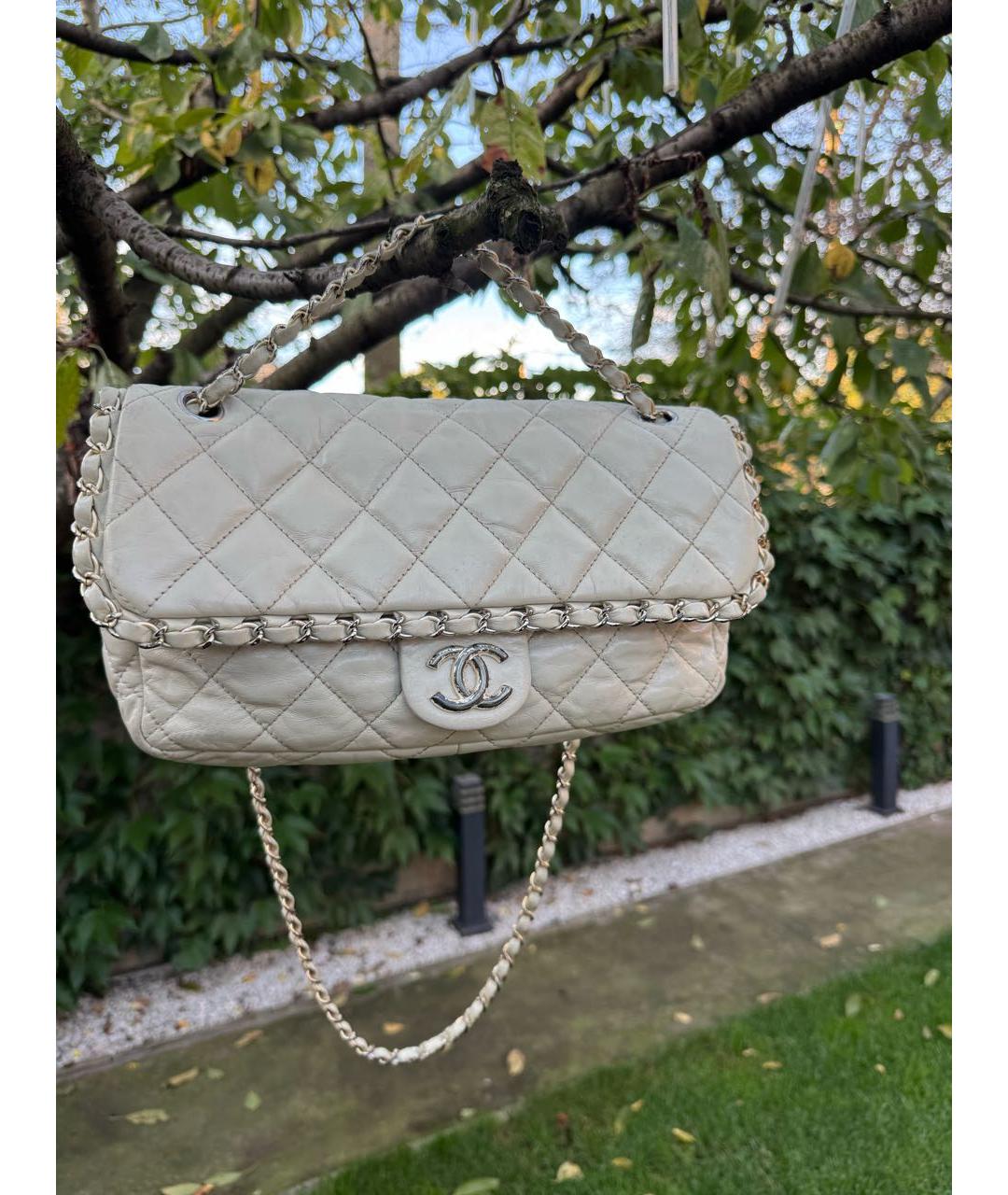 CHANEL Бежевая кожаная сумка с короткими ручками, фото 9
