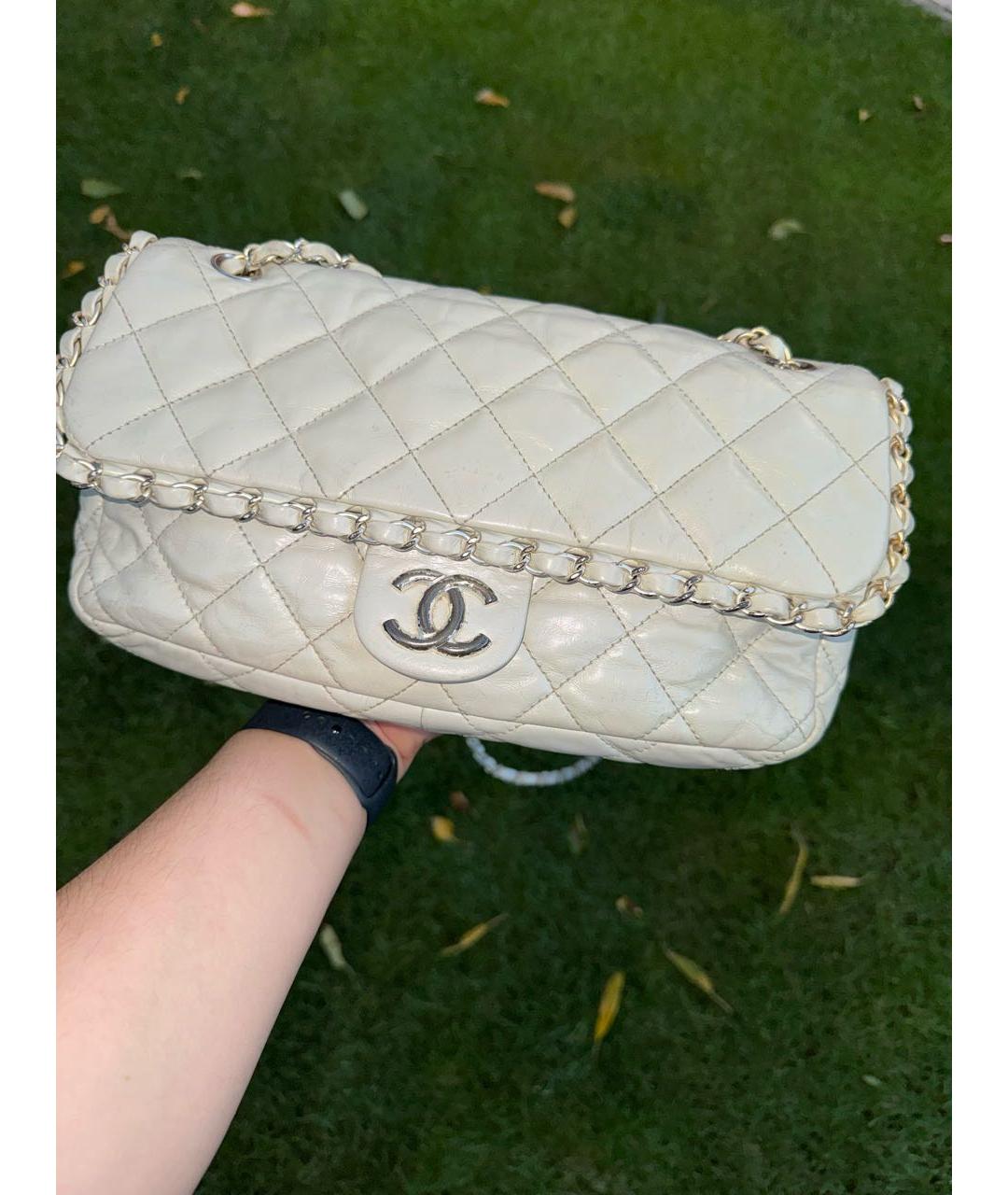 CHANEL Бежевая кожаная сумка с короткими ручками, фото 8