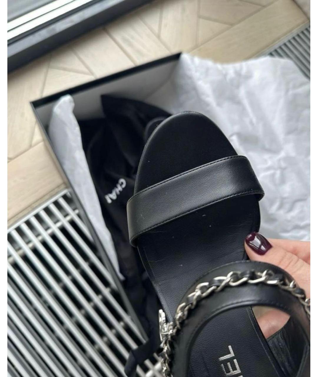 CHANEL Черные кожаные босоножки, фото 4