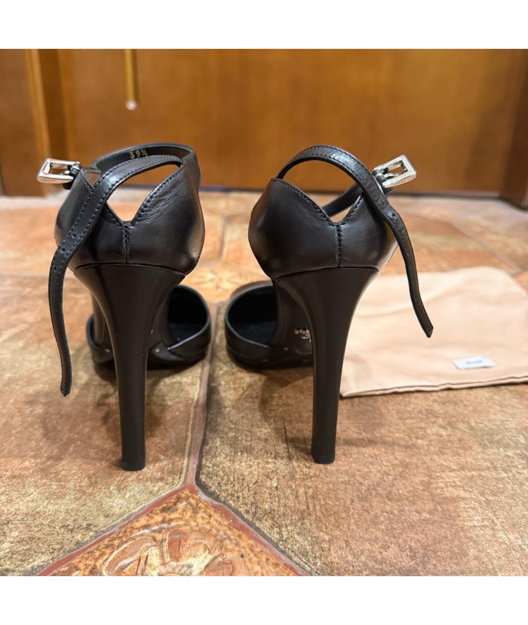 PRADA Черные кожаные туфли, фото 4