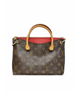 LOUIS VUITTON Сумка через плечо