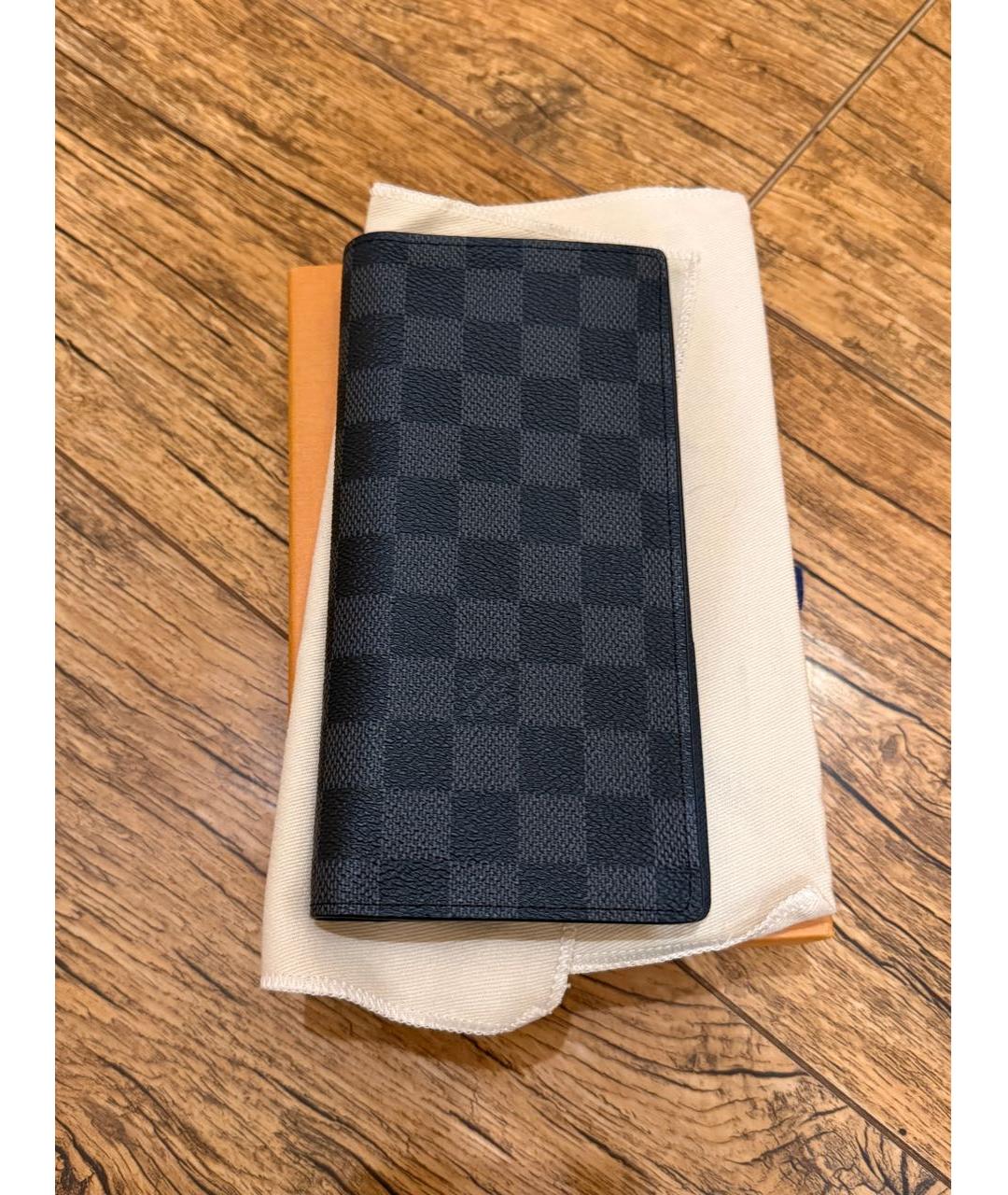 LOUIS VUITTON Черный кожаный кошелек, фото 7