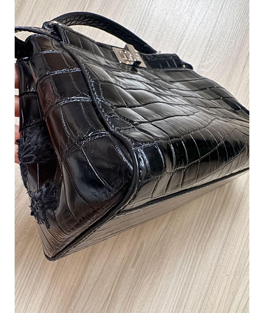 FENDI Сумка с короткими ручками из кожи крокодила, фото 6