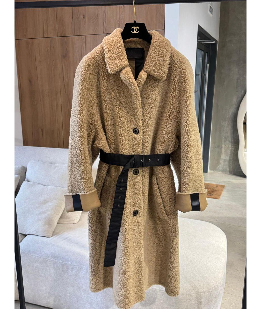 PRADA Бежевая меховая дубленка, фото 5