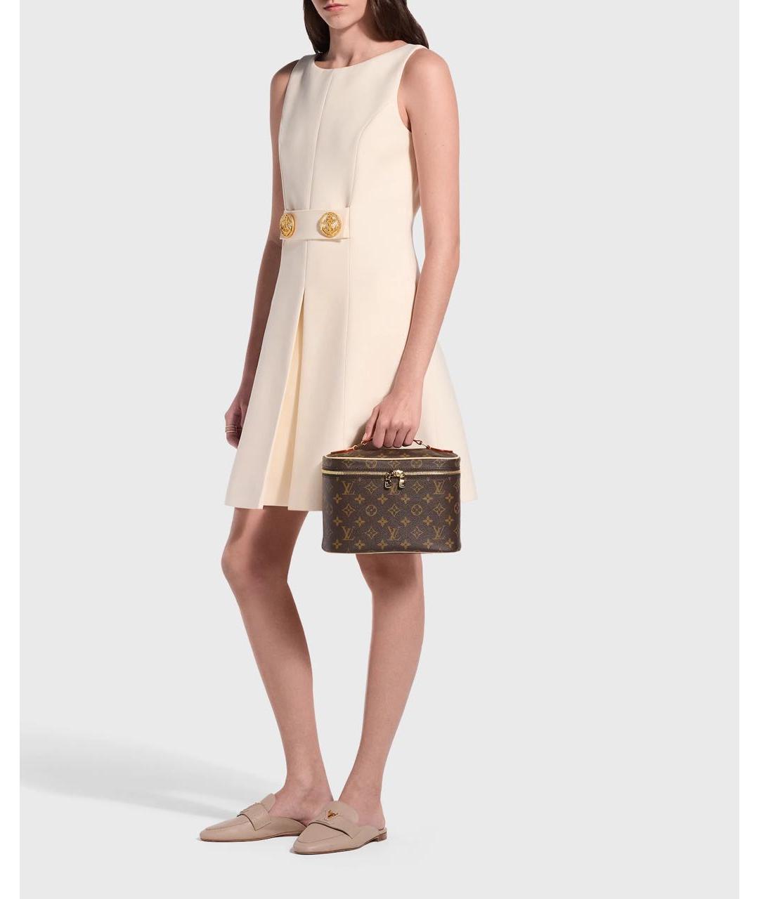 LOUIS VUITTON Коричневая косметичка из канвы, фото 3