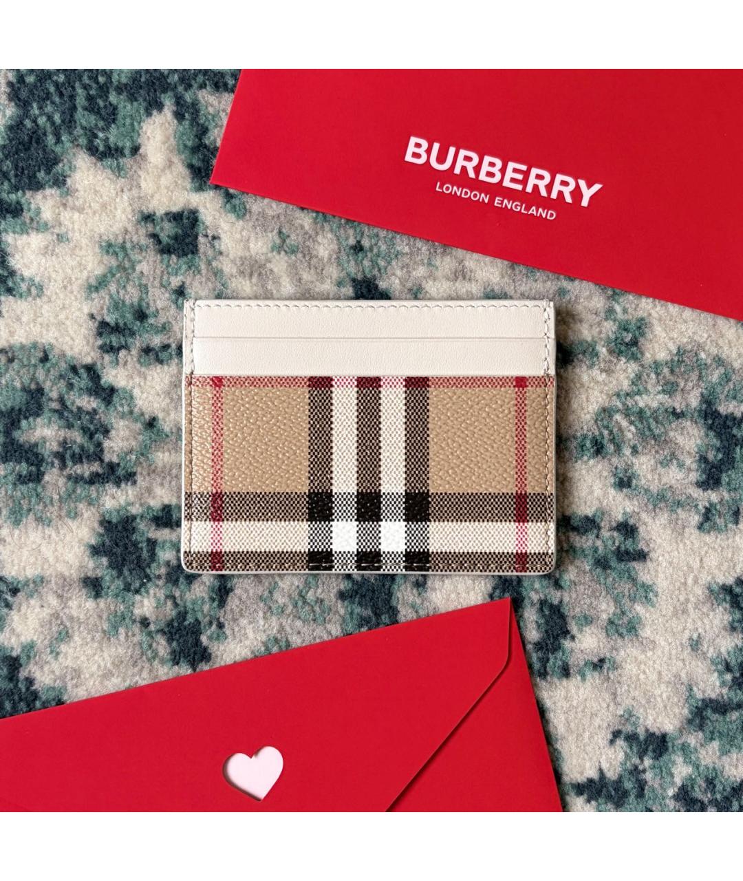 BURBERRY Белый кожаный кардхолдер, фото 2