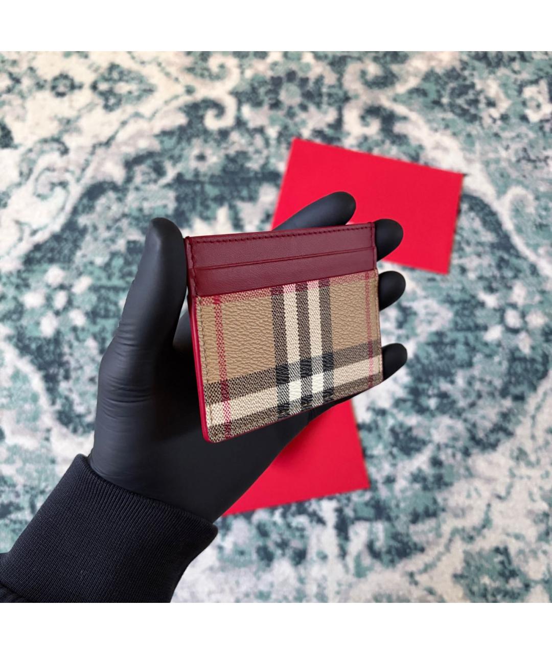 BURBERRY Бордовый кожаный кардхолдер, фото 4