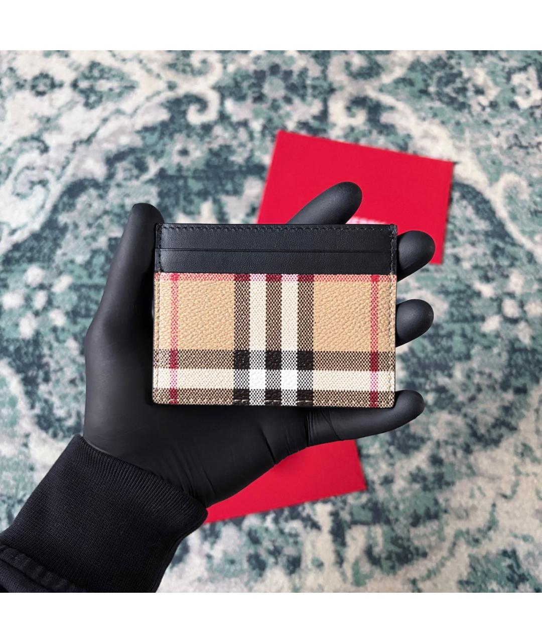 BURBERRY Черный кожаный кардхолдер, фото 3