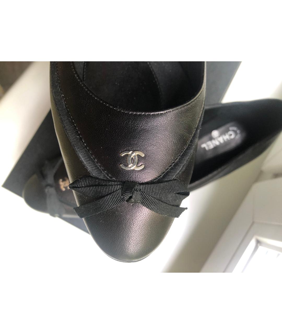 CHANEL Коричневые кожаные лодочки на низком каблуке, фото 3