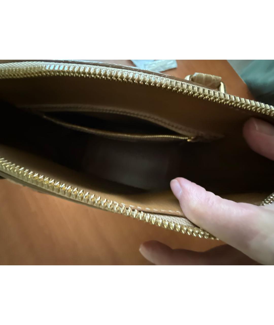LOUIS VUITTON Бежевая сумка с короткими ручками из кожи аллигатора, фото 4