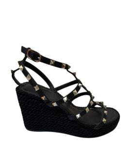 VALENTINO Босоножки