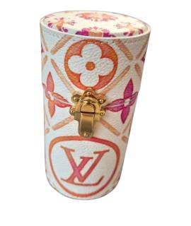 LOUIS VUITTON Обложка/футляр
