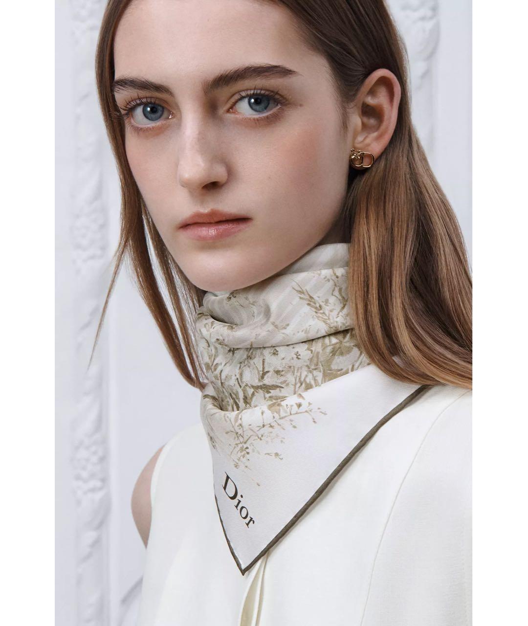 CHRISTIAN DIOR Бежевый шелковый платок, фото 4